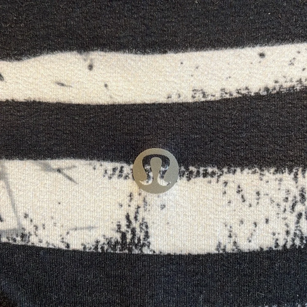 Lululemon Wunder Under Roll Down in Shady Palms Size 8